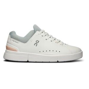 On Running Women’s Roger Advantage Size W9